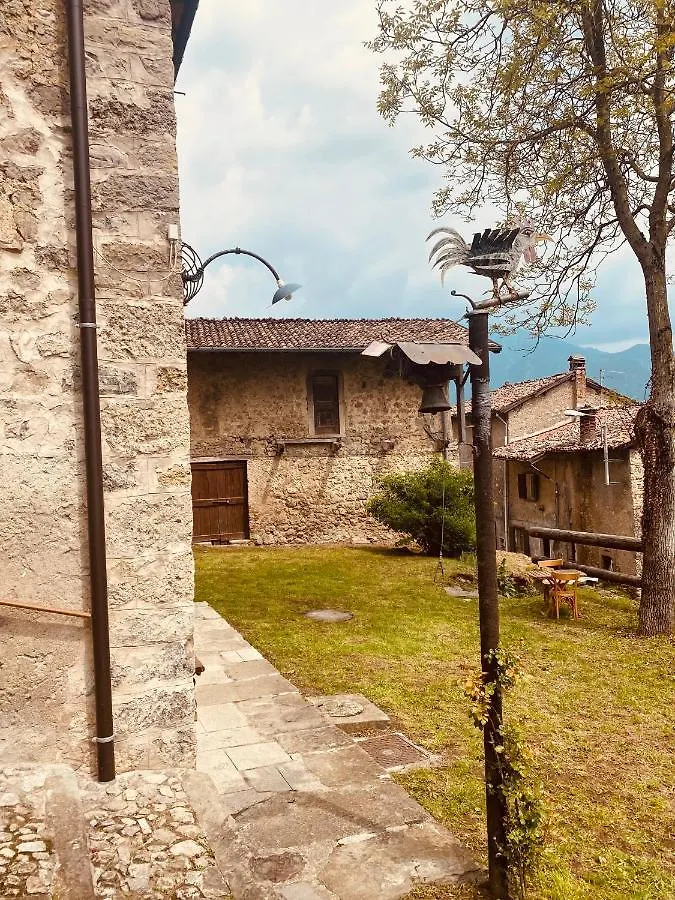Dossena Dimora Storica Al Lac Conte Tomaselli Villa Madonna della Costa Lodge